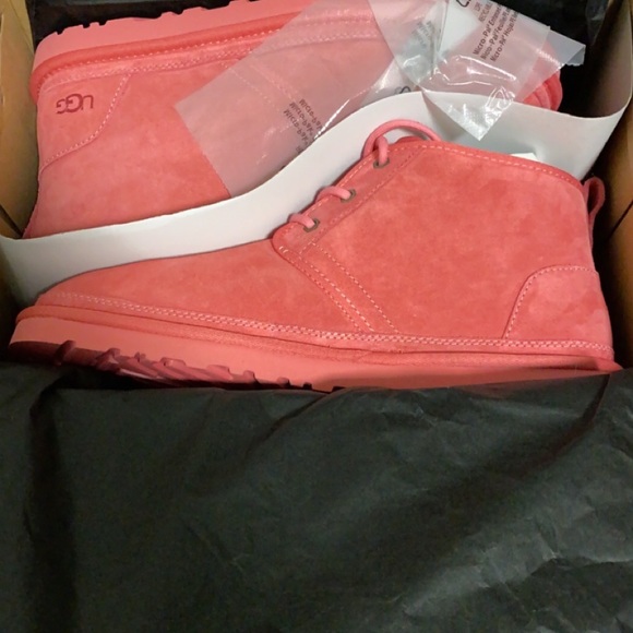 Size 12 Uggs .